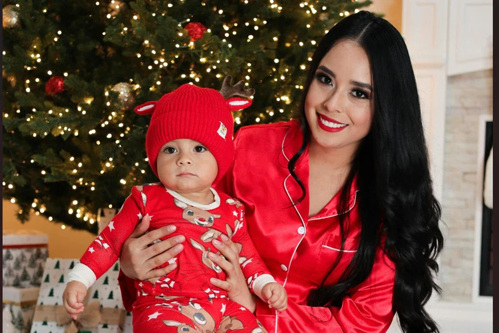 Best Red Matching family Pajamas for men women and kids In Usa and Canada